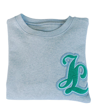 Weißer, oversized College-Sweater für Frauen von Josyland mit lockerer Passform und klassischen Sweat-Details.